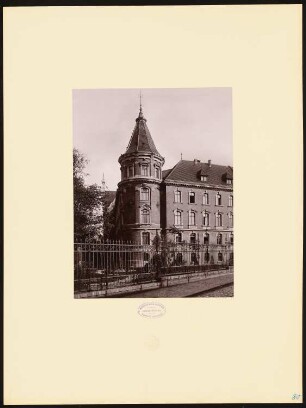 Geschäftsgebäude der Eisenbahndirektion, Berlin: Außenansicht, Eckturm