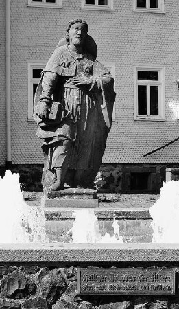 Standbild St. Jakobus d. Ä. (Standbild); Herbstein, Marktplatz