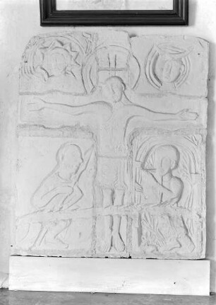 Kreuzigung Christi mit Longinus und Johannes?