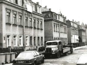 Dresden-Mickten, Winterstraße 5-11. Wohnhäuser (nach 1910). Straßenansicht von Nordosten
