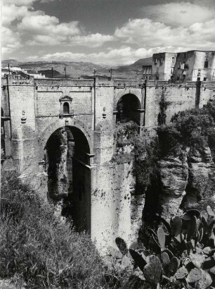 Die Puente Nuovo in Ronda, Andalusien
