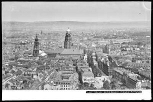 Dresden, Blick auf Neues Rathaus und Kreuzkirche, Luftbild