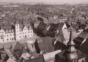 Freiberg, Stadtansicht mit Obermarkt und Rathaus