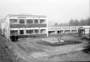 Oberrotweil: Schulhausneubau, Turnhalle, außen