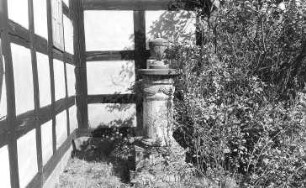 Krauschwitz-Pechern. Grabstein eines Müllers