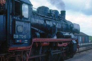 Eutingen Bahnhof Gleis 1 Lok 038 772 Rangierfahrt