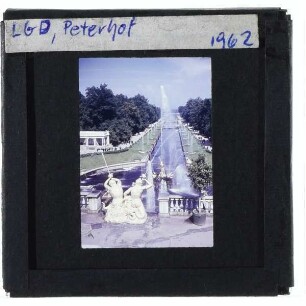 Peterhof, Schloss,Peterhof, Schloss, Unterer Park, Große Kaskade,Peterhof, Schloss, Unterer Park, Große Kaskade, Samson-Fontäne,Peterhof, Schloss, Unterer Park, Kanal zur Ostsee