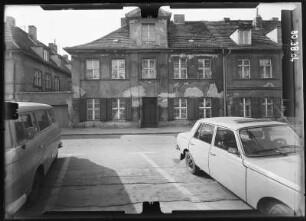 Potsdam, Gutenbergstraße 6. Wohnhaus. Straßenfront