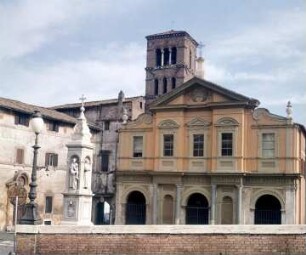 San Bartolomeo dell'Isola — Fassade