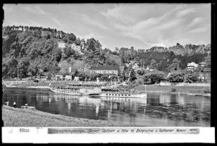 Sächsische Schweiz, Kurort Rathen an der Elbe, mit Burgruine Altrathen, Rathener Felsen und Elbdampfer Dresden