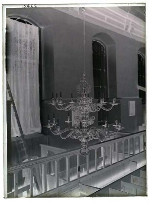 Leuchter in der Kirche St. Nikolai, Billwerder