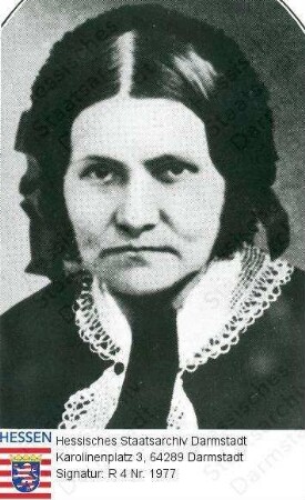 Römheld, Agnes geb. Sell (1831-1893) / Porträt, Kopfbild