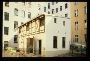 Diapositiv: Adalbertstr. 83, 1987