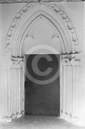 Portal der evangelischen Pfarrkirche Goldberg