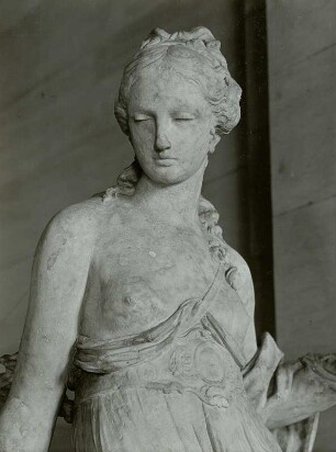 Dresden, Ständehaus, Statue der Flora, ehemals Palais Brühl