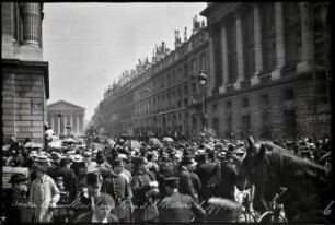 Paris. Place de la Concorde/ Rue Royale. Ankunft Jean-Baptiste Marchand