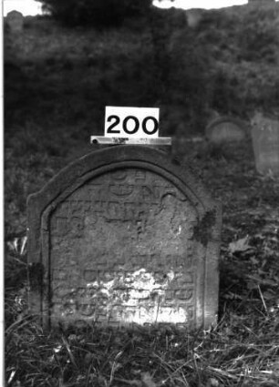 Grabstein 200