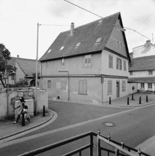 Ehem. Greiffenclauisches Backhaus; Oestrich-Winkel, Hauptstraße 57