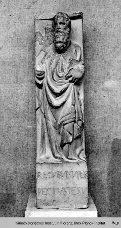 Reliefplatte mit dem Evangelisten Johannes