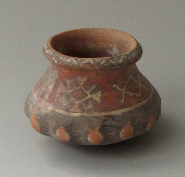 Clay vessel