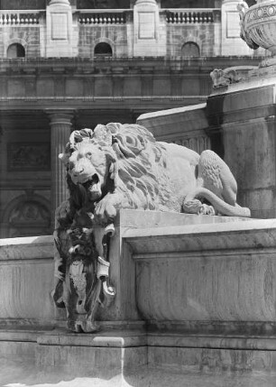 Fontaine des Quatre-Evêques — Fontaine des Quatre-Evêques