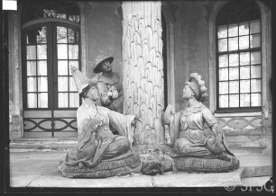 Potsdam, Chinesisches Haus, Figuren, Blick auf die Melonenesser.