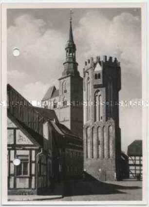 Tangermünde, Kirche St. Stephan und Hünerdorfer Tor