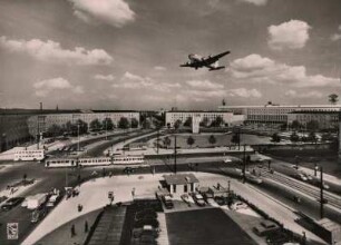 Berlin, Platz der Luftbrücke