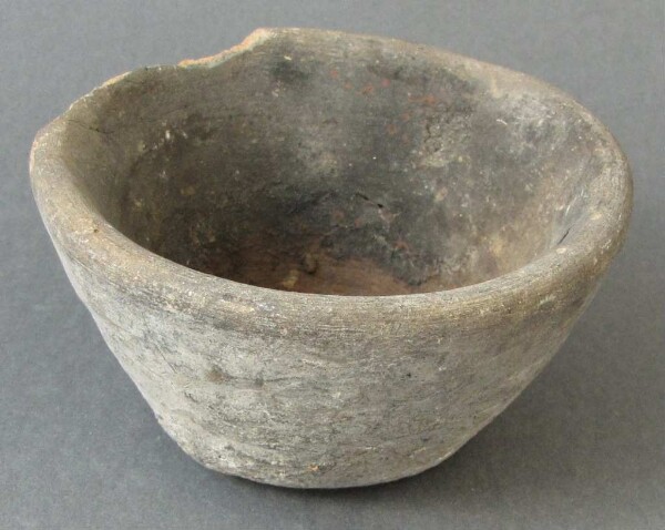 Clay vessel