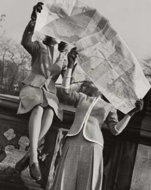 Modeaufnahme (Harper's Bazaar)
