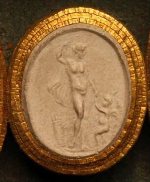 Venus weigert sich, Cupido seinen Pfeil zu geben (Daktyliothek, Erstes Mythologisches Tausend)