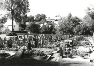 Gornau. Friedhof, Grabanlagen