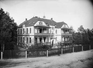 Genesungsheim Nächstenliebe : Seifersdorf bei Dippoldiswalde. Genesungsheim "Nächstenliebe". Außenansicht