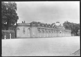 Potsdam, Schloss Sanssouci, oberste Terrasse.