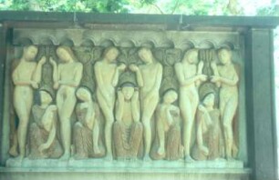 Darmstadt. Platanenhain. Hoetger-Relief