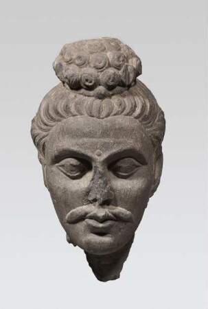 Kopf eines Buddha mit Schnurrbart und Buckellocken-Ushnisha