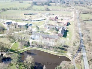 Bargfeld-Stegen: Luftbild des Heinrich-Sengelmann-Krankenhauses