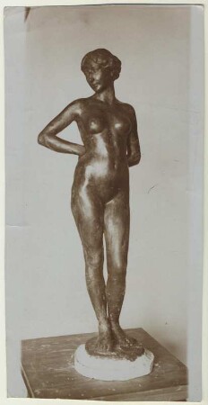 Eva (Entwurf) : Eva (Entwurf). Gips?, getönt (1914; M. Molitor)