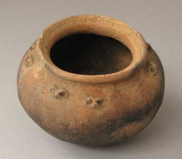 Clay vessel