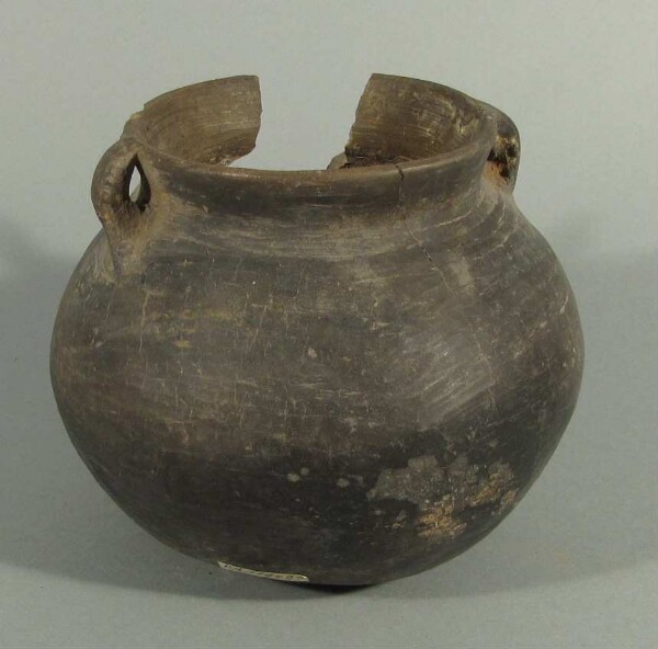 Clay vessel