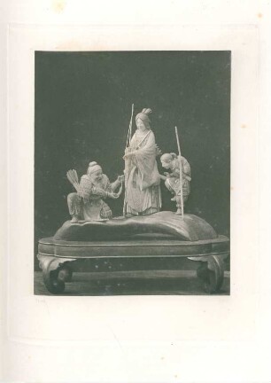 [Group. (Ivories, No. 42)]