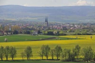 Quedlinburg - Stadtansicht : Stadtansicht mit Nikolaikirche, aufgenommen am 16. April 2014 in Quedlinburg. Foto Uwe Gerig