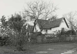 Mobschatz, Gehöft : Mobschatz (Kreis Meißen - Radebeul), Gehöft, Weinbergsweg 4, 2. Hälfte 18. Jahrhundert, Gartenansicht