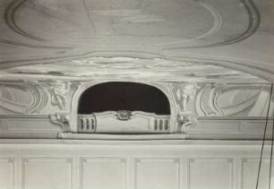 Dahlen, Schloss, Kaisersaal, Deckenmalerei