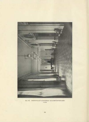 Abb. 107. Union-Palast-Lichtspiele am Kurfürstendamm. Foyer