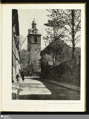 Schottenkirche (Bauzeit: um 1200, Barockfassade: 1772)