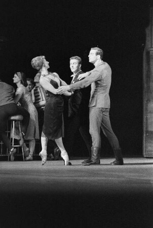 Szenenbilder aus "Neue Odyssee", Ballett in 5 Bildern von Albert Burkat mit Musik von Victor Bruns. Staatsoper Berlin, 01.03.1962