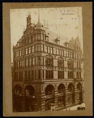 Geschäftshaus Ascher & Münchow, Berlin: Fassade