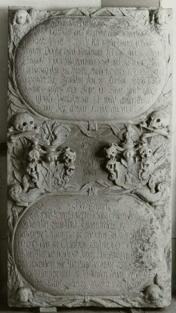 Grabplatte für Paul (gest. 1655) und Dorothea (gest. 1676) Heynitz