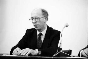 Freiburg: Kaufhaussaal, Podiumsdiskussion, Alfons Ruf, Dekan